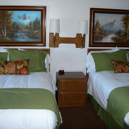 Walker River Lodge Bridgeport Phòng bức ảnh