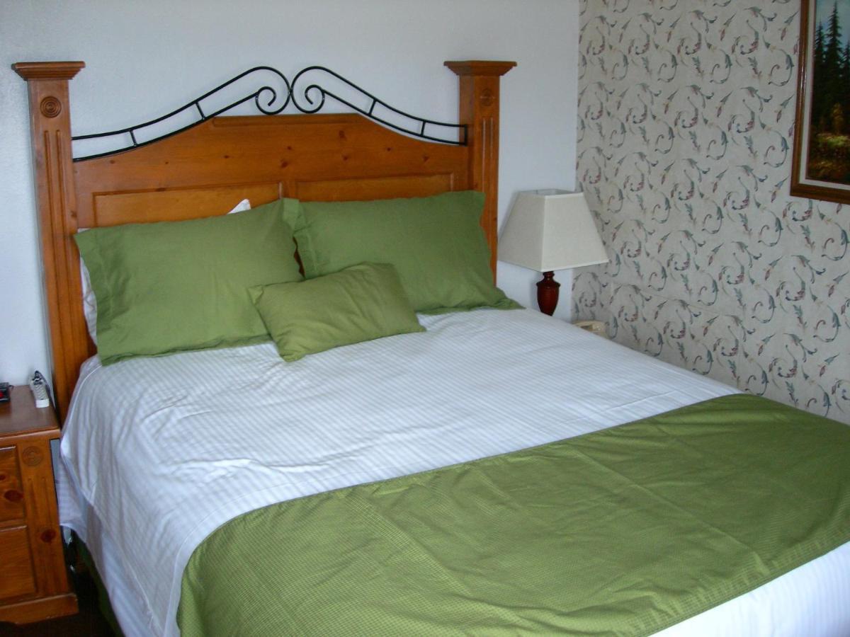 Walker River Lodge Bridgeport Phòng bức ảnh